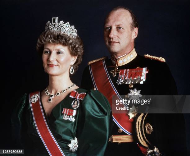 Princess Sonja of Norway and Crown Prince Harald of Norway pose at the Royal Palace in Oslo, on February 10, 1987 during an official photocall for...