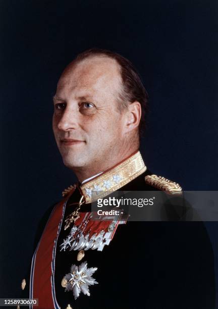 Crown Prince Harald of Norway poses at the Royal Palace in Oslo, on February 10, 1987 during an official photocall for his upcoming 50th birthday...