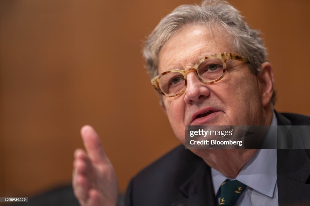 Fed Chair Powell Testifies Before Senate Banking Committee