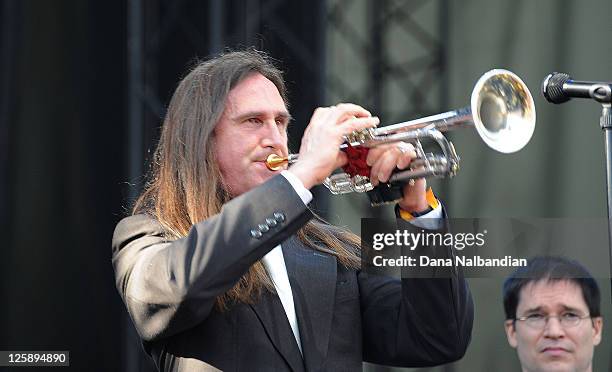 11 Gavin Bondy Stock Photos, High-Res Pictures, and Images - Getty Images