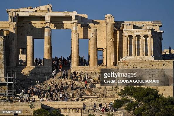 GREECE-archaeology-tourism