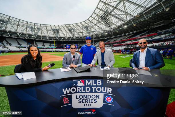 Manager David Ross of the Chicago Cubs and MLB Network talent during the 2023 London Series Workout Day between the Chicago Cubs and the St. Louis...