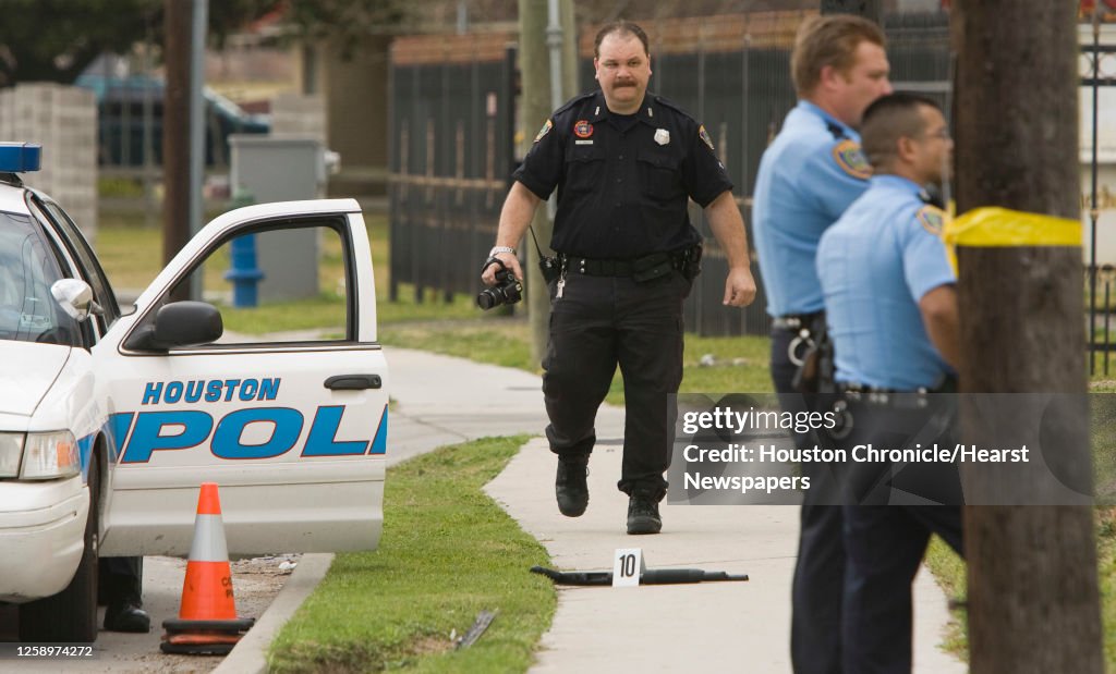 Houston Police Riot Houston police investigate an officer involved shooting following an ...