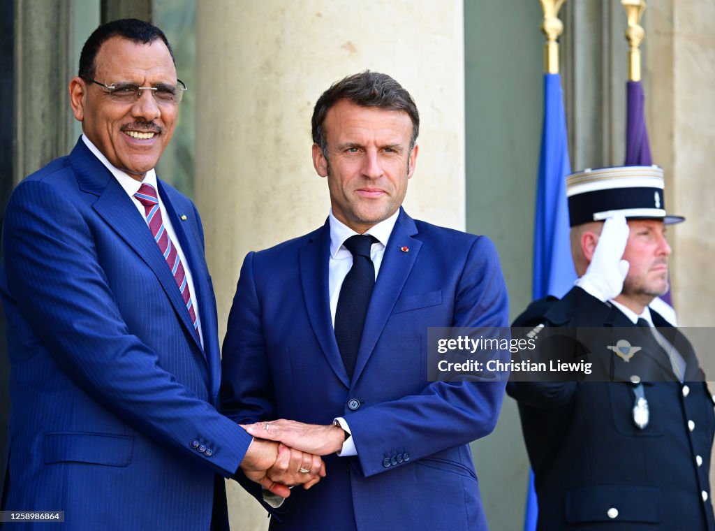 President Macron Meets World Leaders Amid Financing Summit