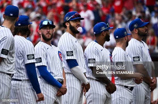 Bubblegum Photos and Premium High Res Pictures - Getty Images