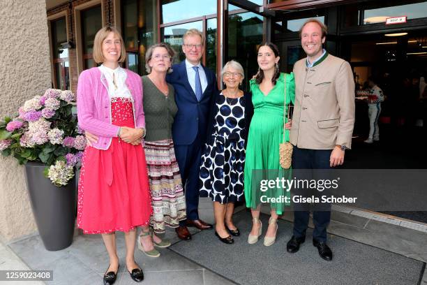 Princess Pilar of Bavaria, Julia Woeste, Gerrit Woeste, Elke Bürgener, sister of Princess Usula of Bavaria, Princess Deniz of Bavaria and Prince...