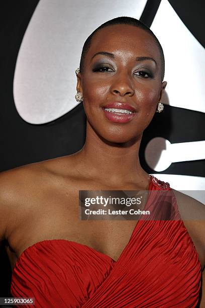 Singer Carolyn Malachi arrives at The 53rd Annual GRAMMY Awards held at Staples Center on February 13, 2011 in Los Angeles, California.