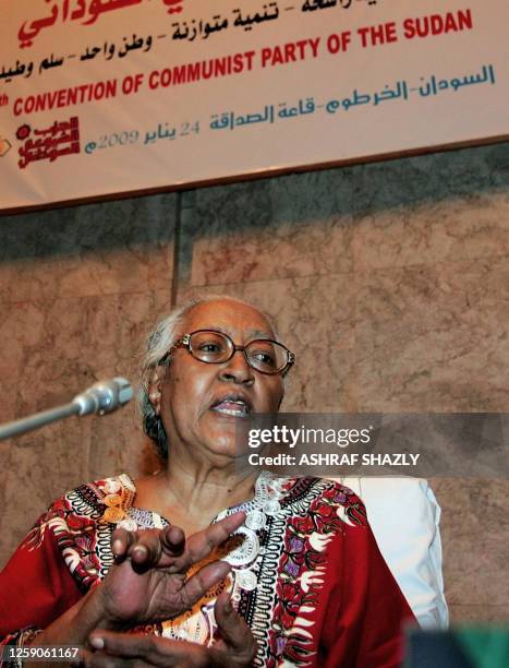 Suad 13 Suad Ahmed Stock Photos, High-Res Pictures, and Images - Getty Images