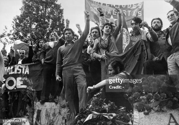 43 820 Socialist Party Of Spain Stock Photos High Res Pictures And 43-820-socialist-party-of-spain-stock-photos-high-res-pictures-and