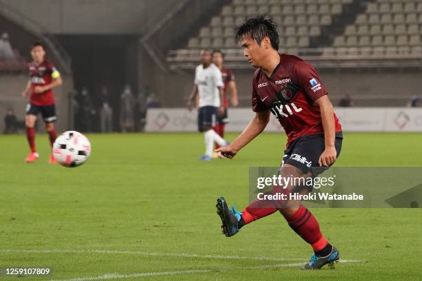 Yasushi Endo of Kashima Antlers in action during the J.League Meiji Yasuda J1 match between Kashima Antlers and FC Tokyo at the Kashima Soccer...