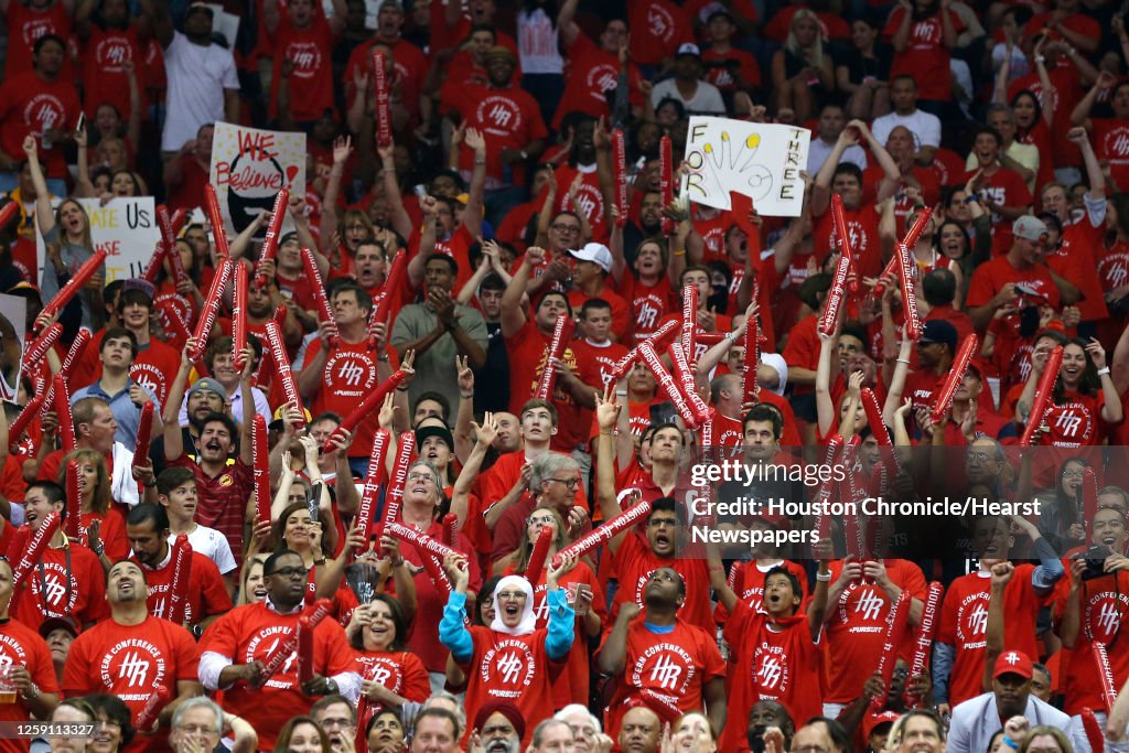 Anna Rockets Fans Houston Rockets fans cheer during the first quarter of Game 4 of the ...