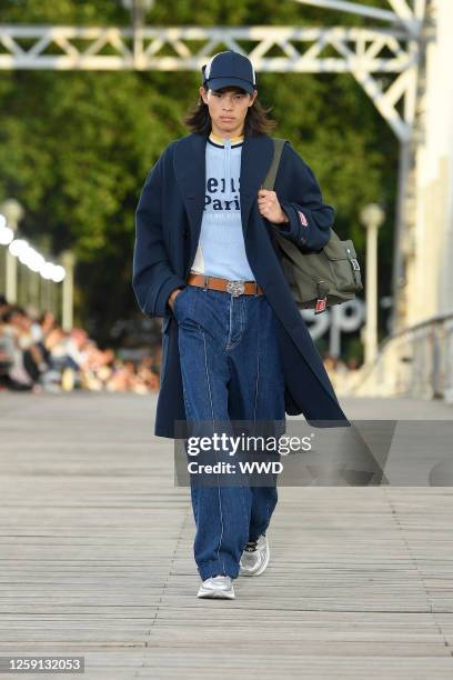 Model on the runway at the Kenzo Spring 2024 Menswear Collection Fashion Show on June 23, 2023 in Paris, France.