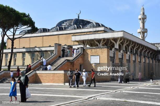 Muslim Rome Mosque Of Rome Photos and Premium High Res Pictures - Getty Images