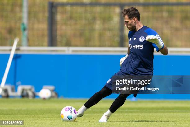 Goalkeeper Marius Mueller of FC Schalke 04 controls the ball during a training session at Parkstadion on June 26, 2023 in Gelsenkirchen, Germany. FC...