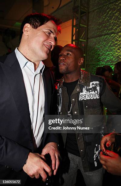 Foul Play with Anthony Davis Season 2: Floyd Mayweather, Mark Cuban & More Join TBS Show Foul Play with Anthony Davis Season 2: Floyd Mayweather, Mark Cuban & More Join TBS Show