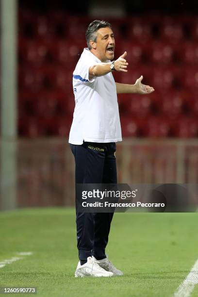 Alfredo Aglietti ChievoVerona coach gestures during the serie B match between Benevento Calcio and ChievoVerona at Stadio Ciro Vigorito on July 27,...