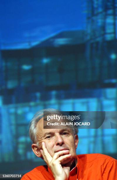 Picture shows English Harold Kroto, one of the Nobel Laureate in Chemistry in 1996 for his discovery of fullerenes, poses during a debate organized...