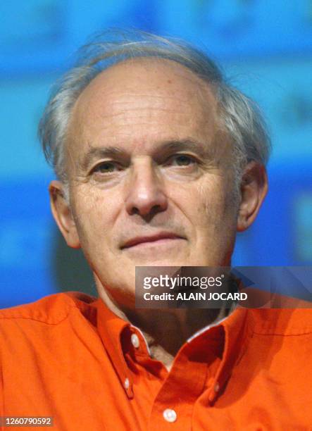 Picture shows English Harold Kroto, one of the Nobel Laureate in Chemistry in 1996 for his discovery of fullerenes, poses during a debate organized...
