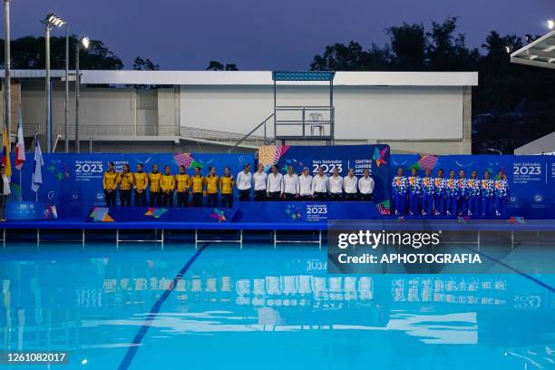 Silver medal team Colombia , Gold medal team Mexico and Bronze medal team El Salvador pose at the winners podium during the Team Free Final of...