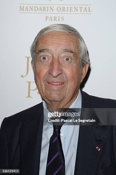 123 Calvet Jacques Stock Photos High Res Pictures And Images Getty 123-calvet-jacques-stock-photos-high-res-pictures-and-images-getty