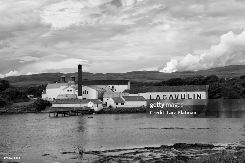 Sprit of Land, Distilleries of Scotland -Lagavulin