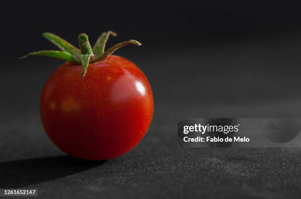 tomate cereja - ingrediente 個照片及圖片檔