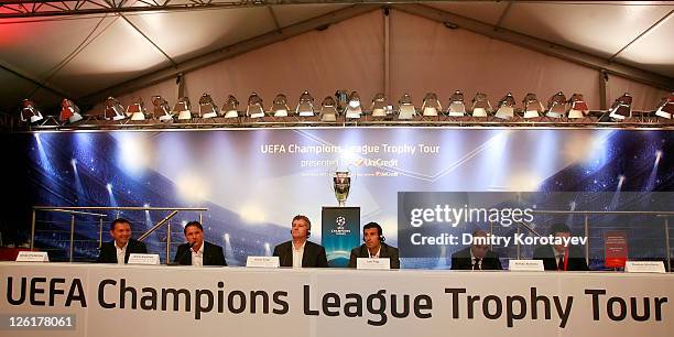 Georgiy Cherdantsev, Dmitri Alenichev, Davor Suker, Luis Figo, Michail Alexeev and Thomas Giordano poses for photo during the UEFA Champions League...