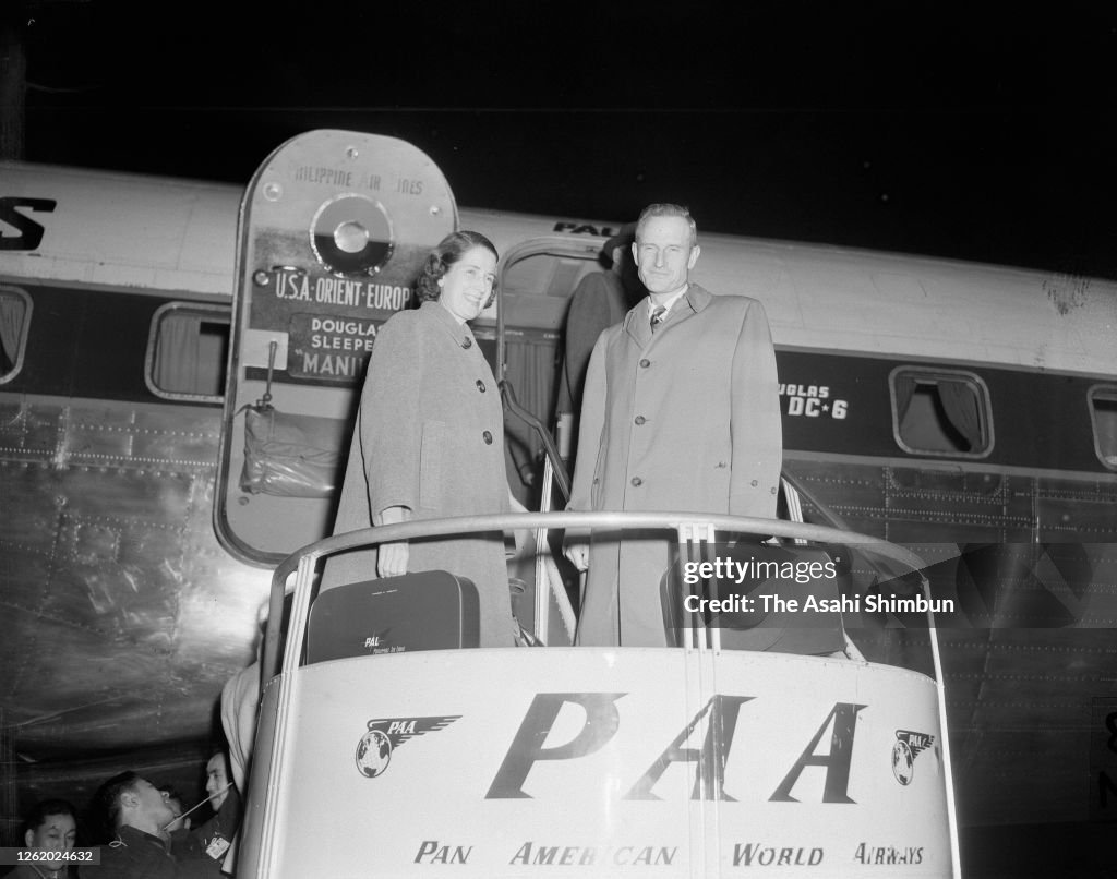 John D. Rockefeller III Visits Japan
