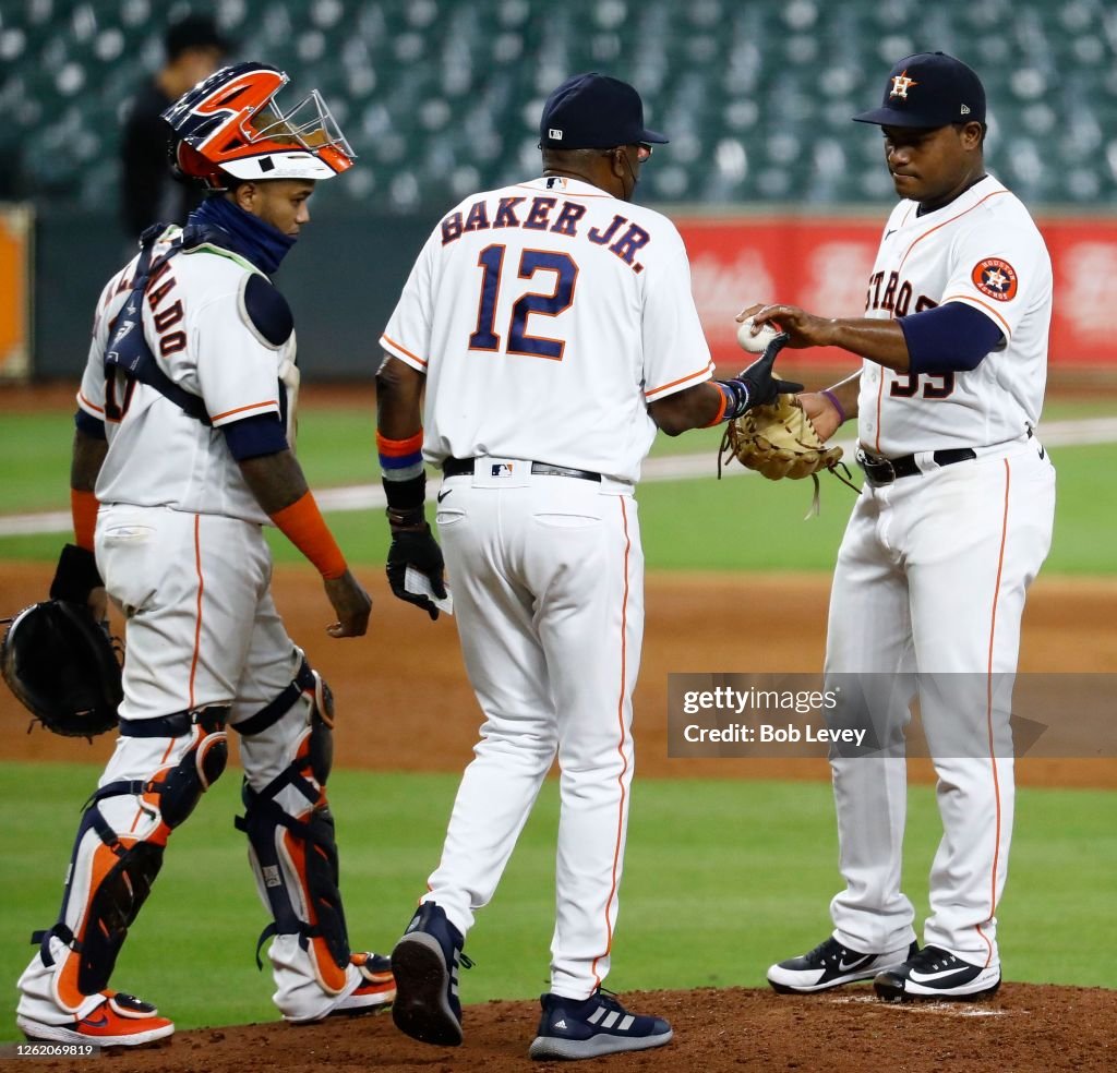 Los Angeles Dodgers v Houston Astros