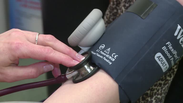 Bp Video Blood Pressure Measurement Videos and HD Footage - Getty Images