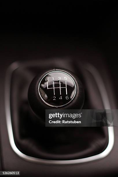 six speed gear stick - gears stick bildbanksfoton och bilder