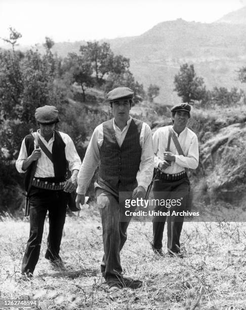 Kino. DER PATE The Godfather USA, 1972 Francis Ford Coppola ANGELO INFANTI , AL PACINO , FRANCO CITTI , Szene in Sizilien. Regie: Francis Ford...