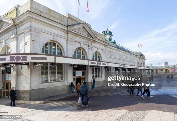 Great Western Railway station exterior, Cardiff, South Wales, UK 1930s frontage.