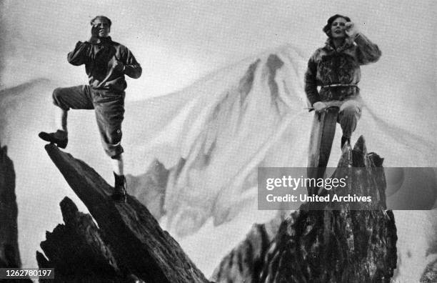 Kino. Stürme über dem Mont Blanc, Deutschland Regie: Arnold Fanck, Darsteller. Sepp Rist, Leni Riefenstahl.