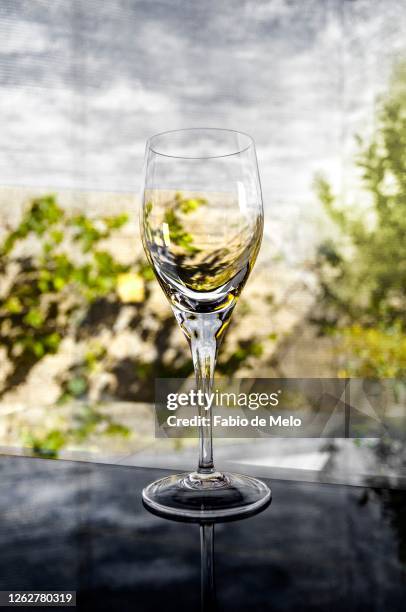 cup crystal - reflexo stock pictures, royalty-free photos & images