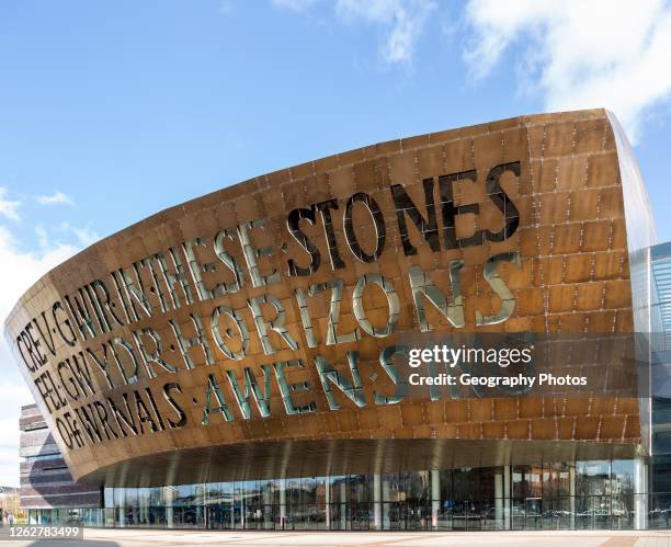 Wales Millennium Centre, Canolfan Mileniwm Cymru, Cardiff Bay, Cardiff, South Wales, UK spend 2004.