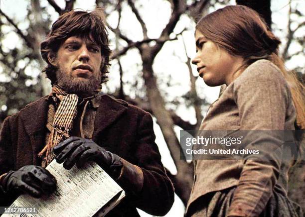 Kino. Kelly, der Bandit aka. Ned Kelly, UK, 1970 Director: Tony Richardson Actors/Stars: Mick Jagger, Clarissa Kaye-Mason, Mark McManus.