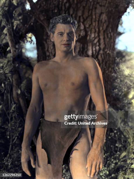 Kino. Tarzan, der Affenmensch, USA, 1932 s/w, Regie: Woodbridge Strong Van Dyke, JOHNNY WEISSMÜLLER, Key: Lendenschurz.