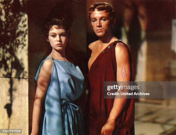 Azmen 1,435 Brigitte Jacques Photos & High Res Pictures - Getty Images