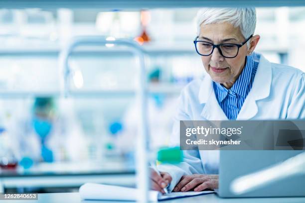 Taking Lab Notes Lab Test Report Photos and Premium High Res Pictures - Getty Images