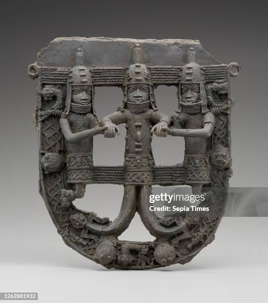 Benin, African, Semi-circular Openwork Plaque, 1500/1897, Bronze, openwork: 15 3/4 x 14 7/8 x 2 in.