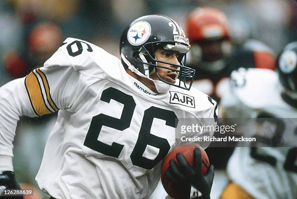 Closeup of Pittsburgh Steelers Rod Woodson in action vs Cincinnati Bengals at Riverfront Stadium. Cincinnati, OH 11/6/1988 CREDIT: Richard Mackson
