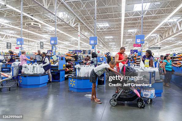 Florida, Miami Beach, Wal-Mart, cashiers, check out Florida, Miami Beach, Wal-Mart, cashiers, check out