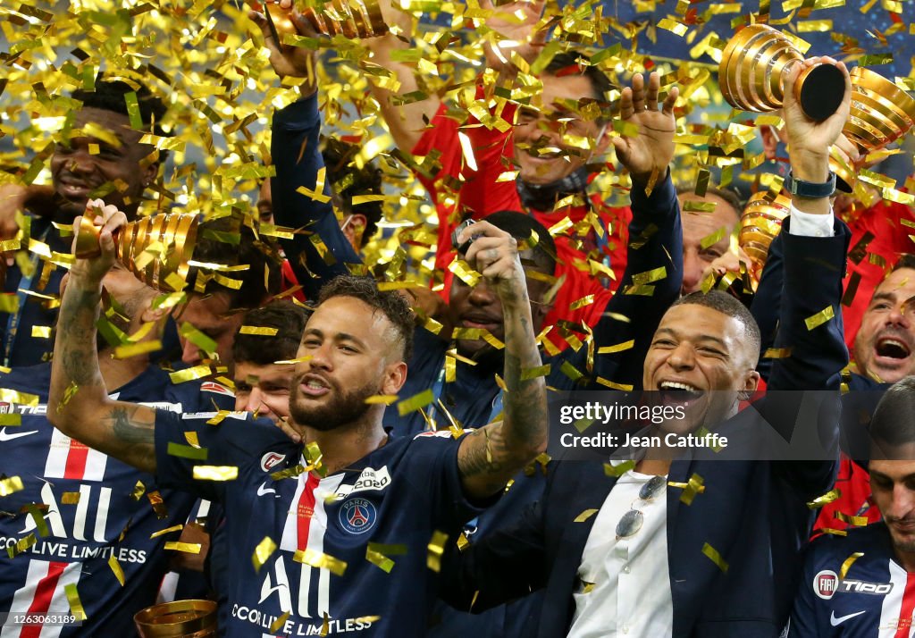 Paris Saint Germain  V Olympique Lyonnais - French League Cup Final