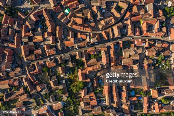 dambach la ville alsace france - overhead view photos et images de collection