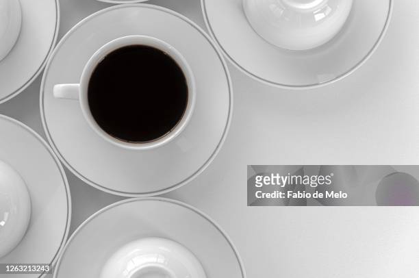 white cup coffee. - xícara de café 個照片及圖片檔