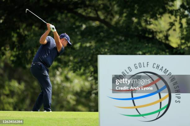 Byeong Hun An of Korea plays his shot from the eighth tee during the final round of the World Golf Championship-FedEx St Jude Invitational at TPC...