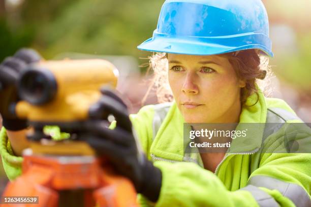 measuring the construction site - structural engineer stock pictures, royalty-free photos & images