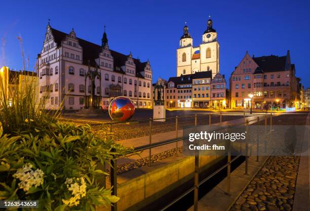 lutherstadt wittenberg - town square at blue hour (saxony-anhalt, germaany) - lutherstadt wittenberg stock pictures, royalty-free photos & images