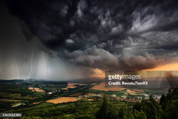 beautifully structured thunderstorm in bulgarian plains - extreme weather stock pictures, royalty-free photos & images
